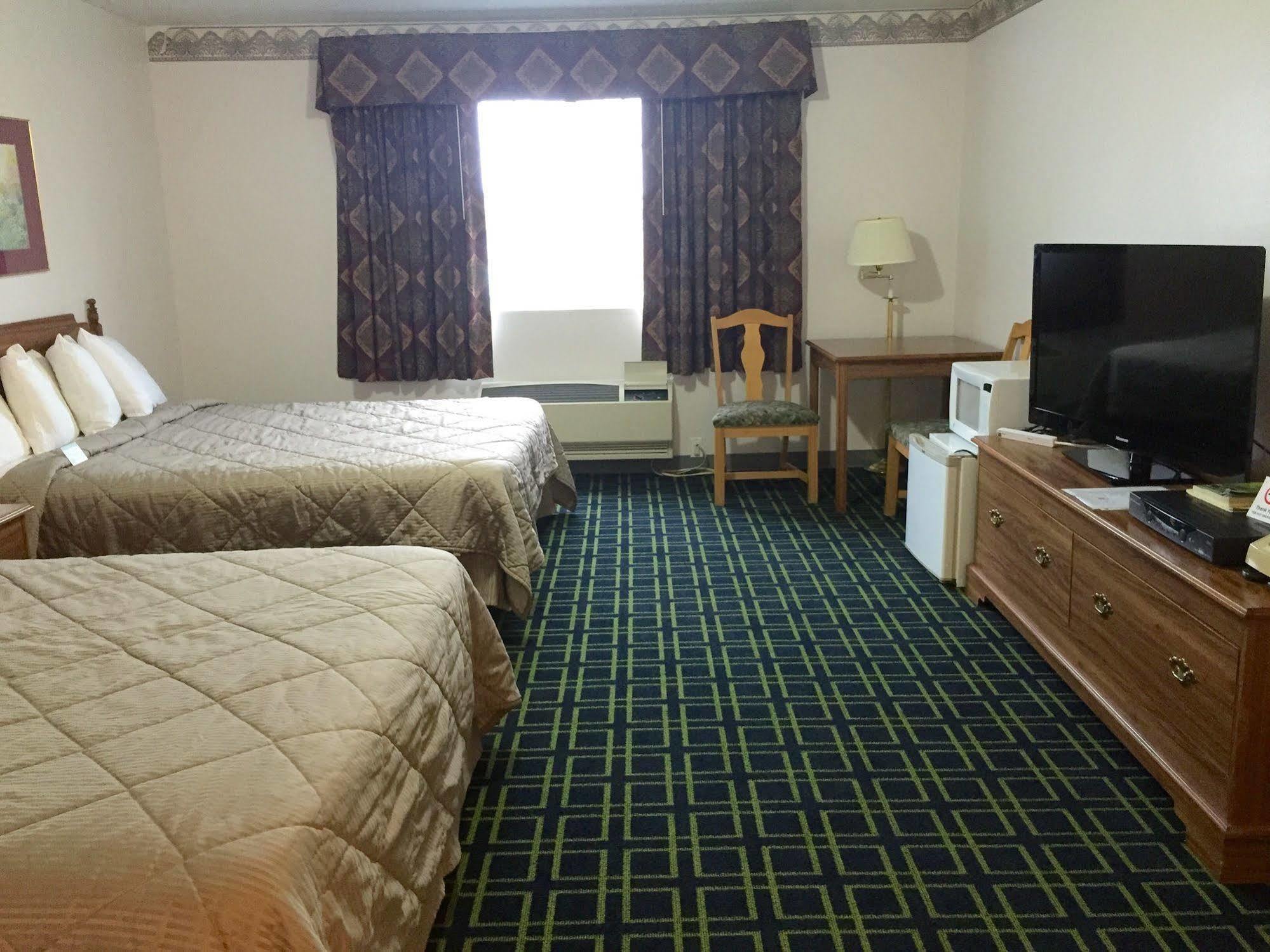 Cobblestone Inn & Suites - Platteville Dış mekan fotoğraf