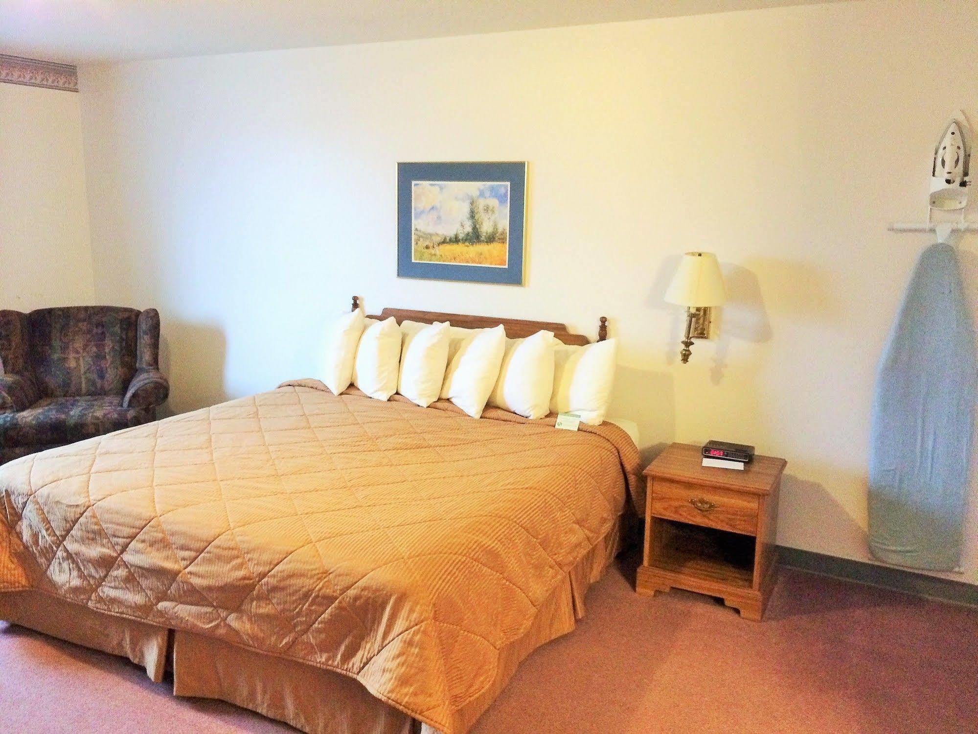 Cobblestone Inn & Suites - Platteville Dış mekan fotoğraf