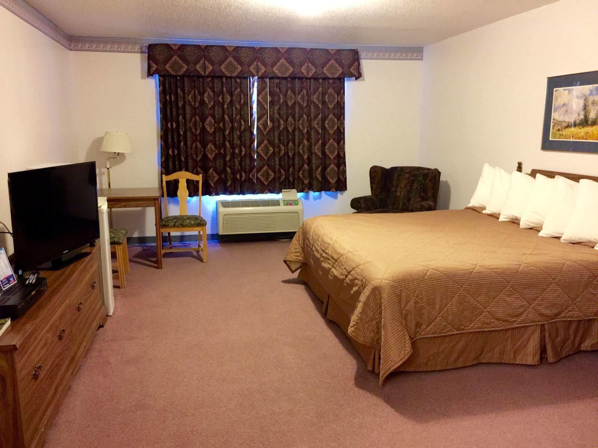 Cobblestone Inn & Suites - Platteville Dış mekan fotoğraf