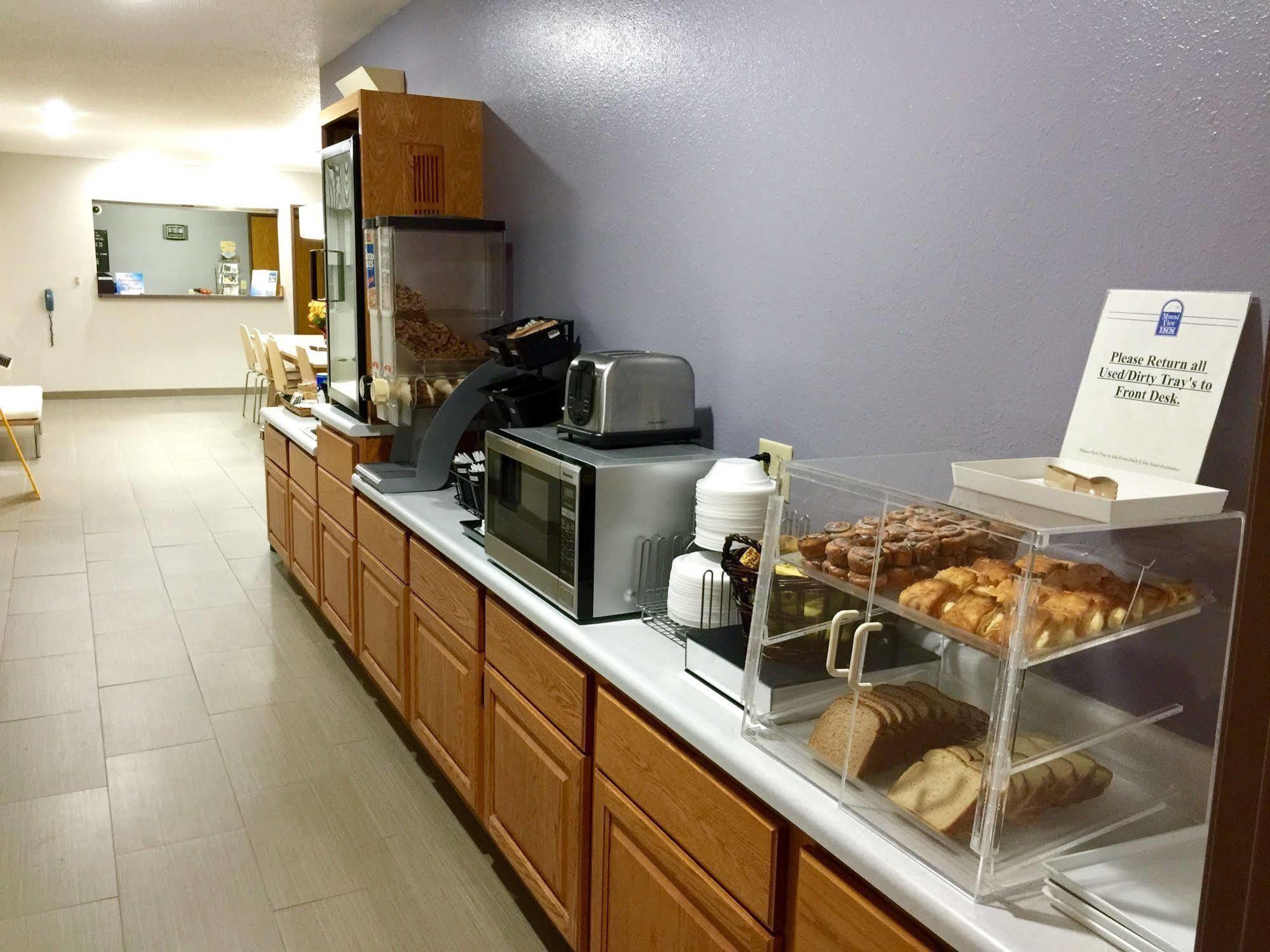 Cobblestone Inn & Suites - Platteville Dış mekan fotoğraf